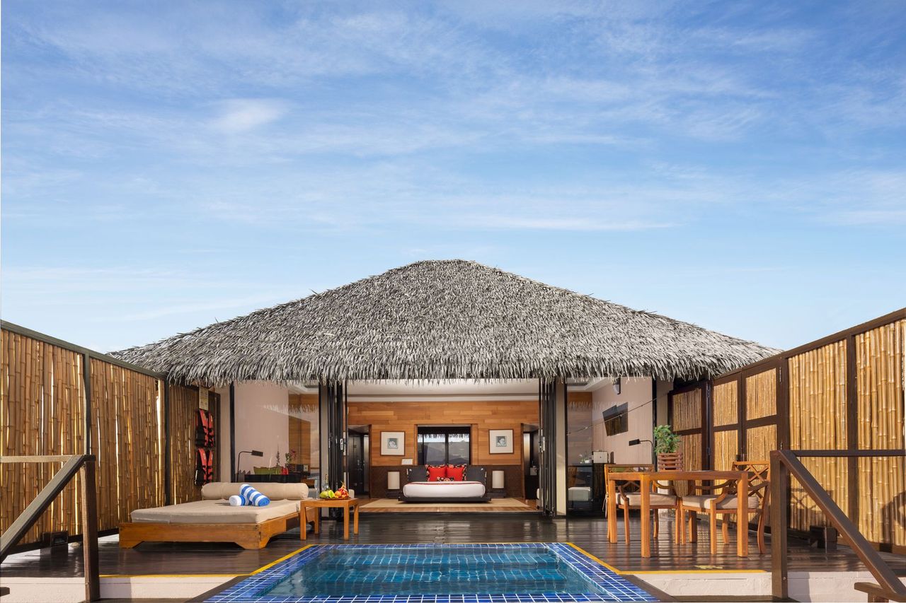 Honeymoon Villas with Private Pool & Jacuzzi