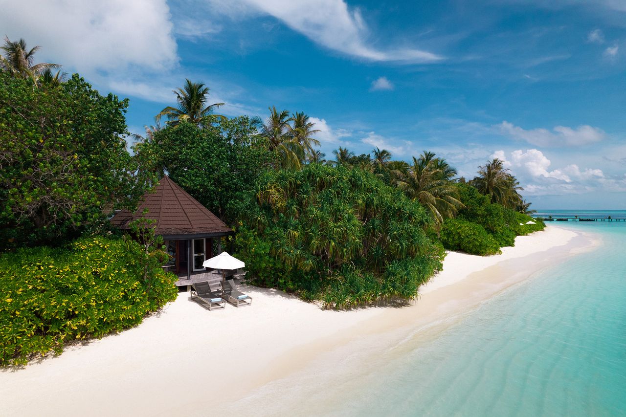 Premium Jacuzzi Beach Villa