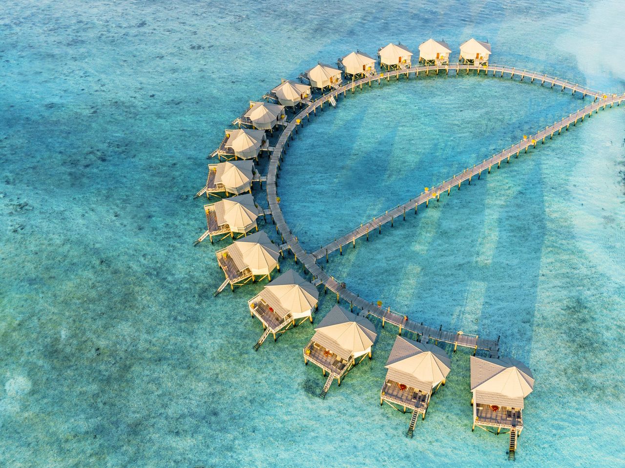 Jacuzzi Water Villa