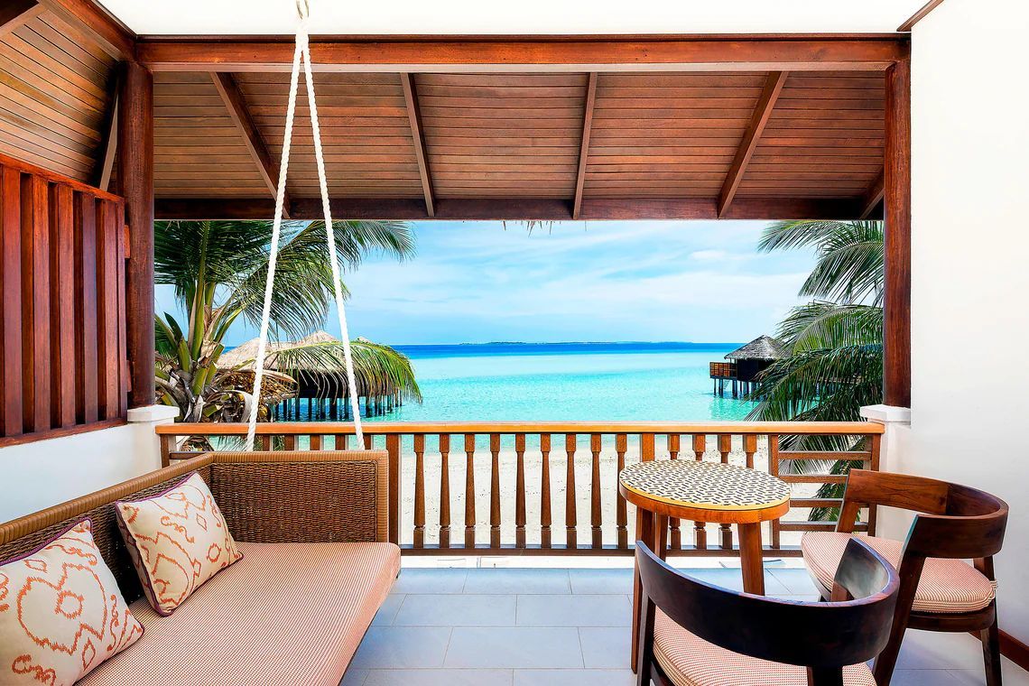 Beach Front Deluxe King