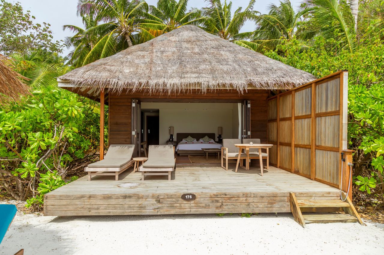 Jacuzzi Beach Villa
