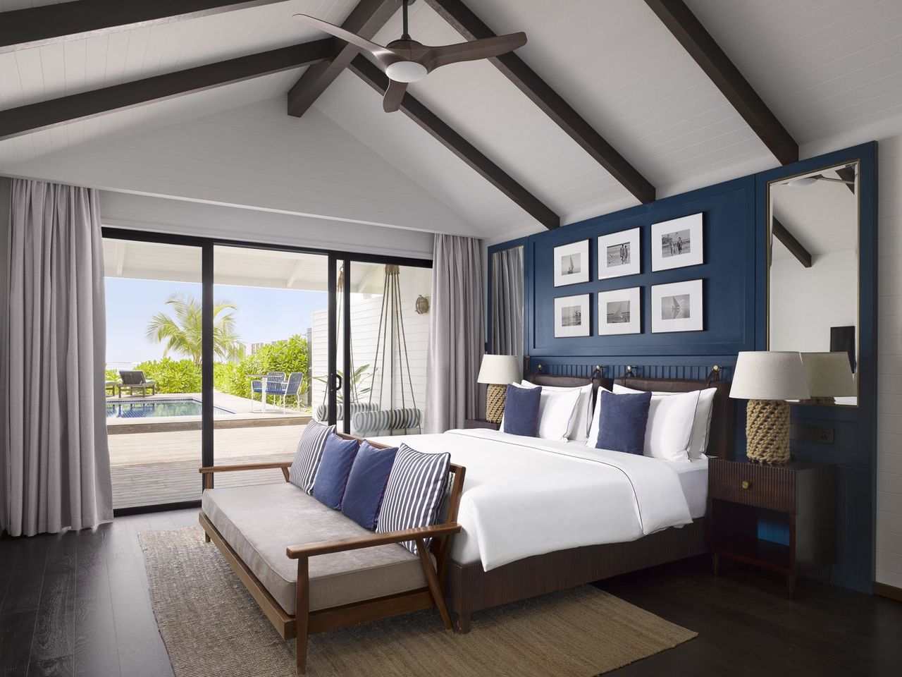 Deluxe Beach Pool Villa