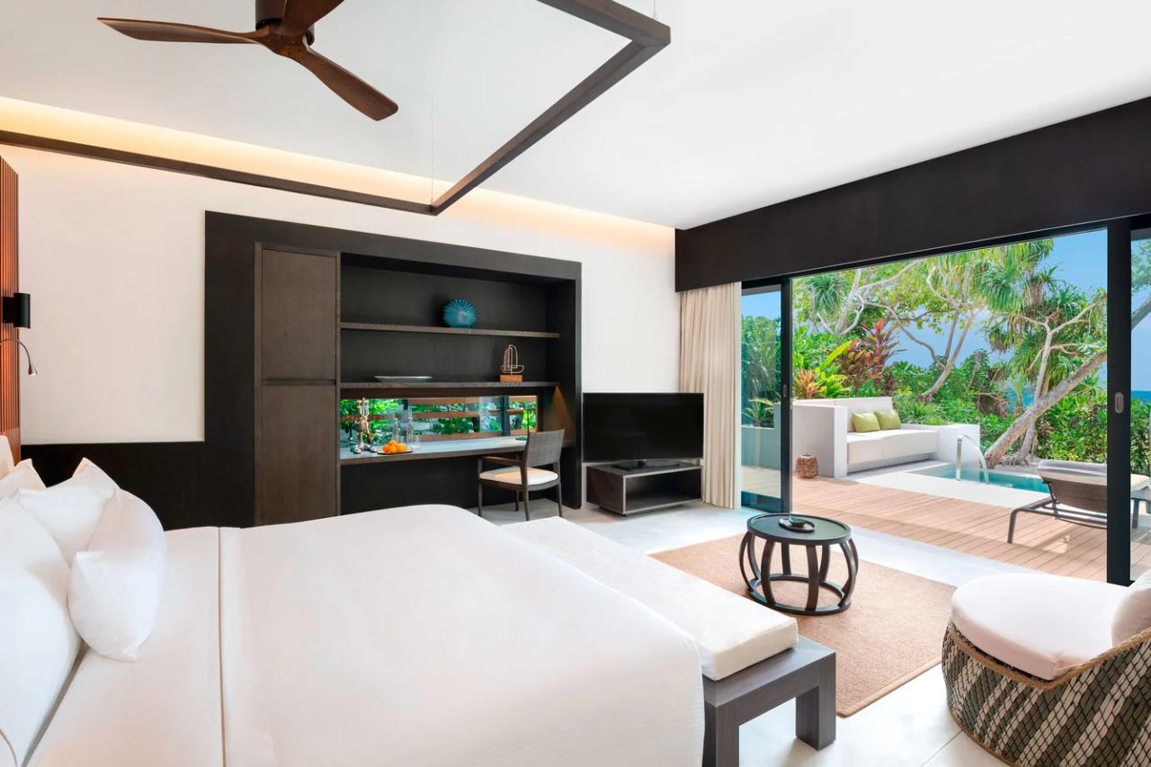 Beach Villa Pool