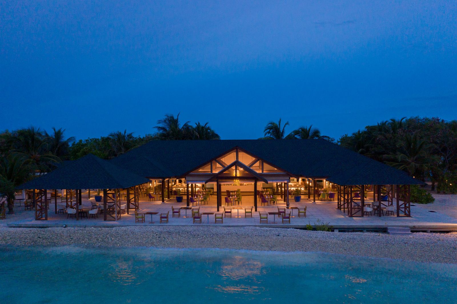 Rehendhi Restaurant & Bar