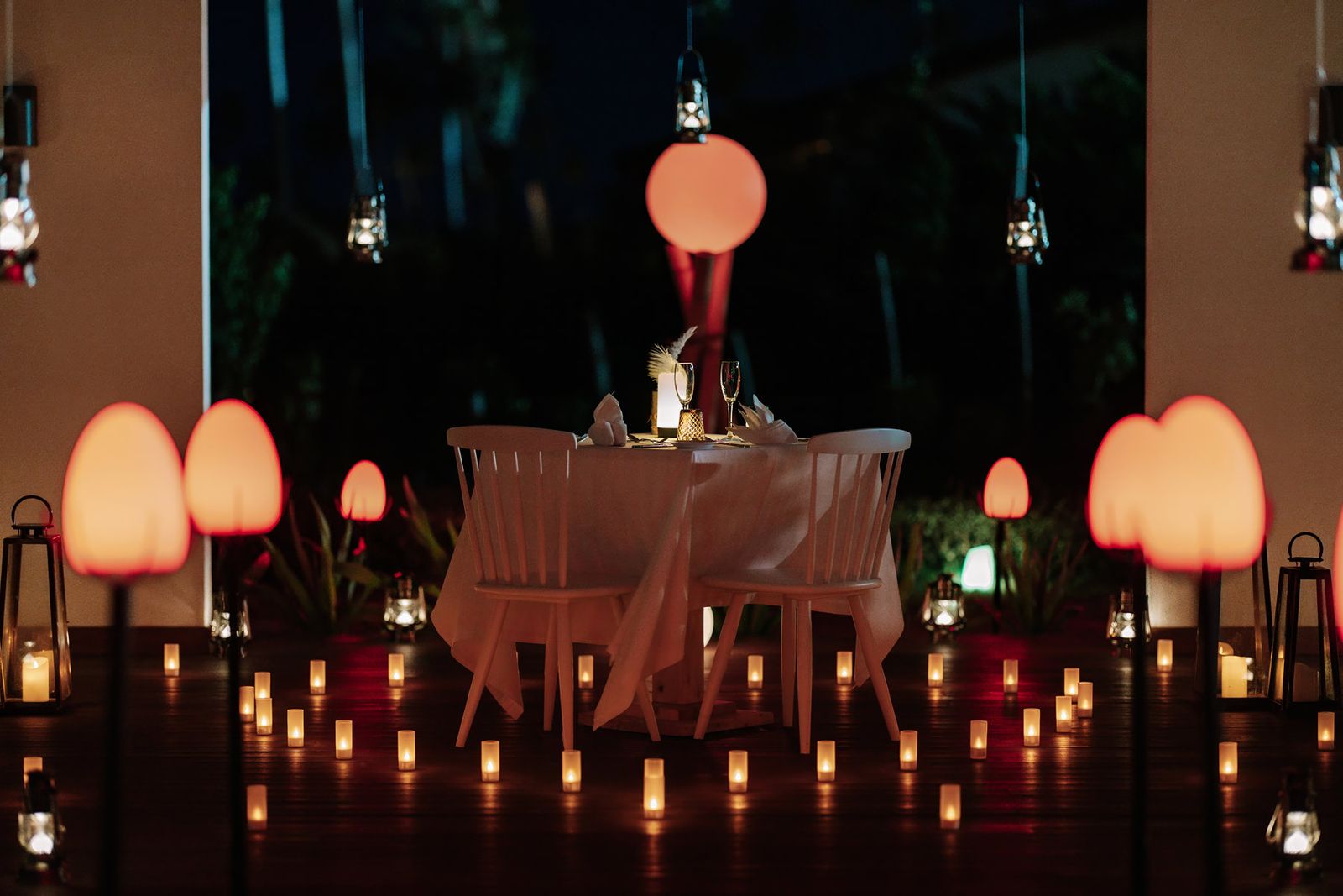 Destination Dining