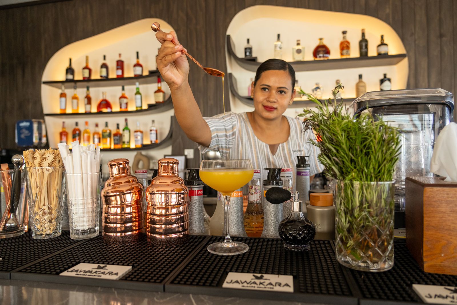 Milos Bar