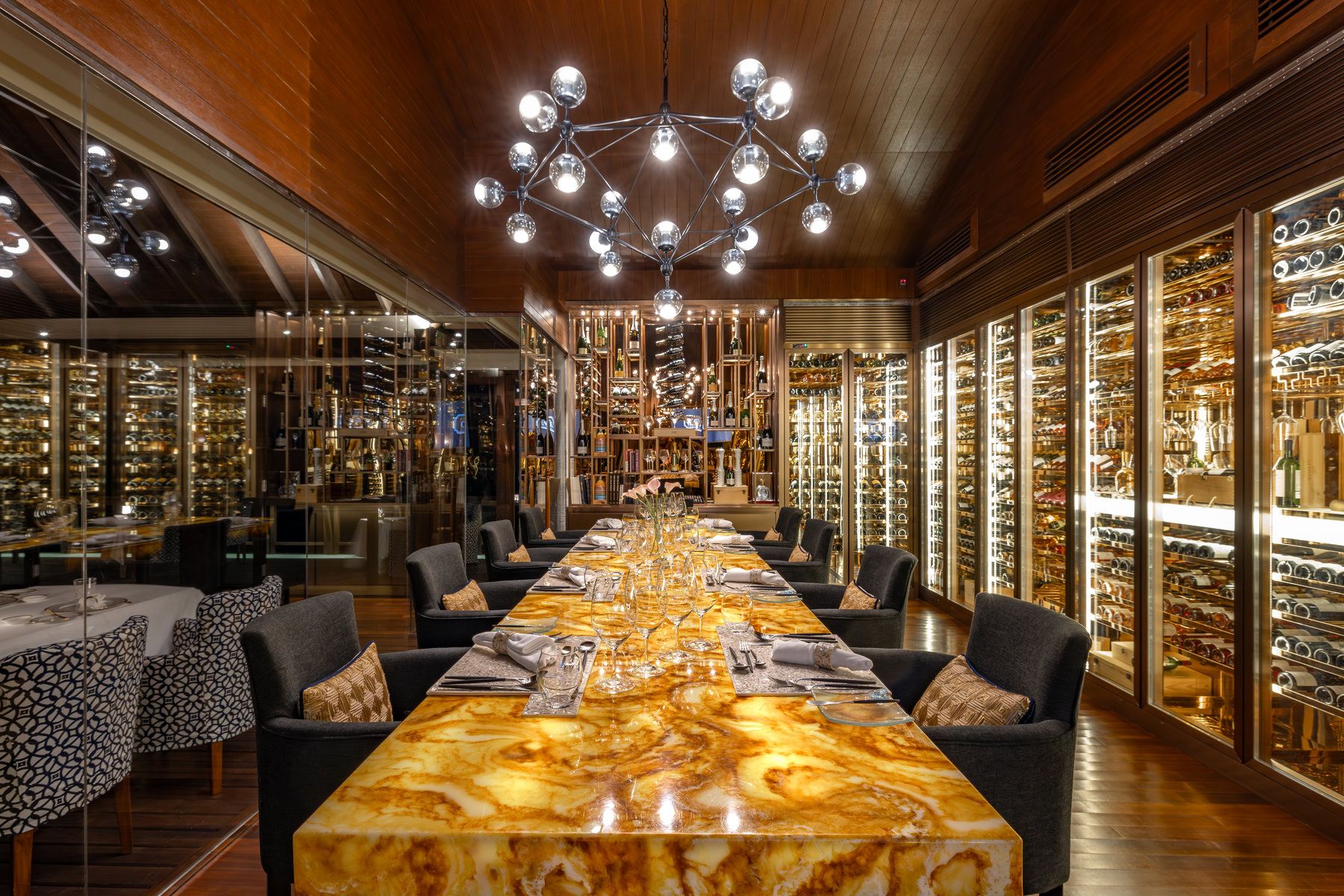 CUVÉE Wine Library